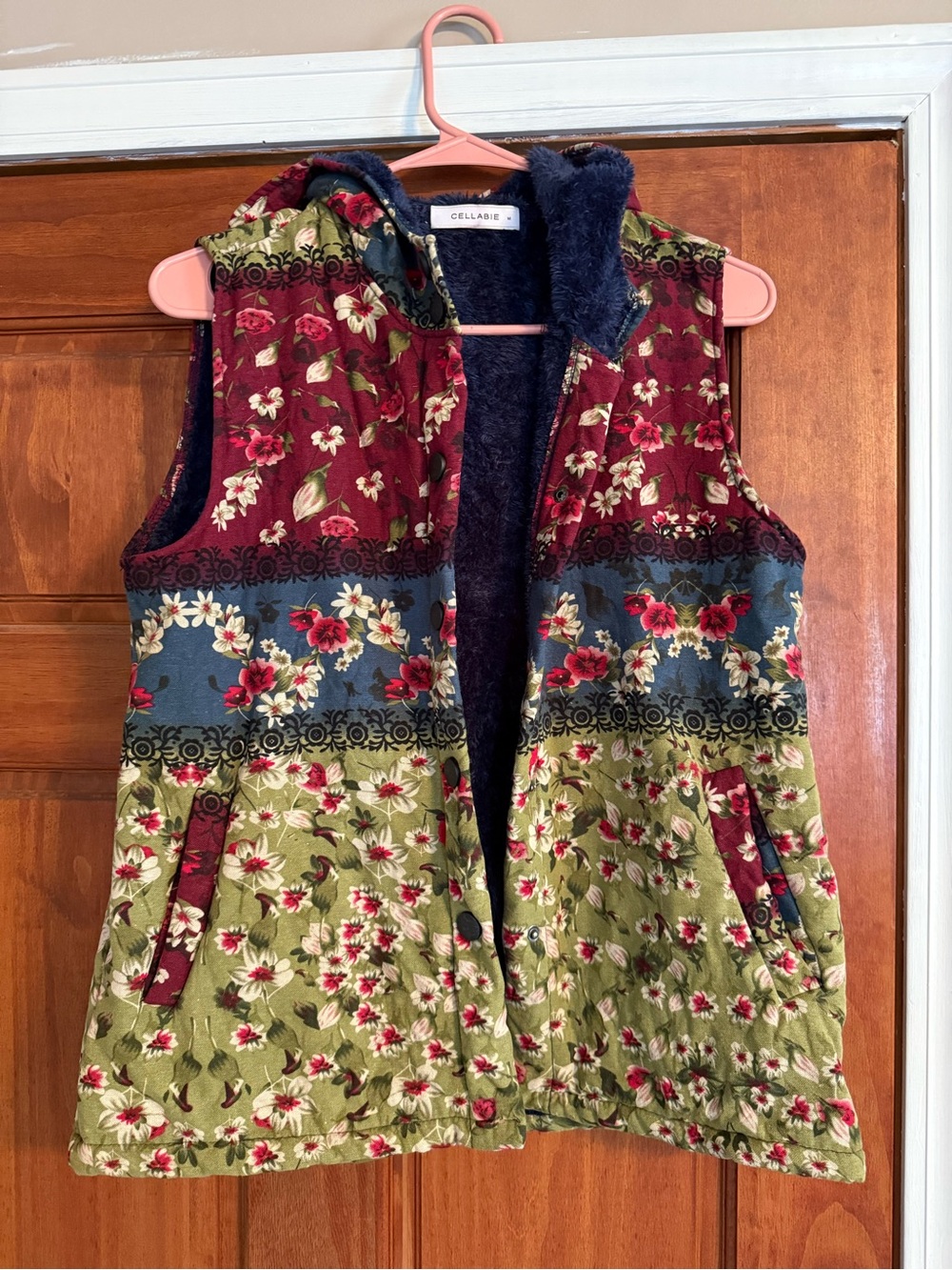 Cellabase Floral Quilted Vest in Multi-Color